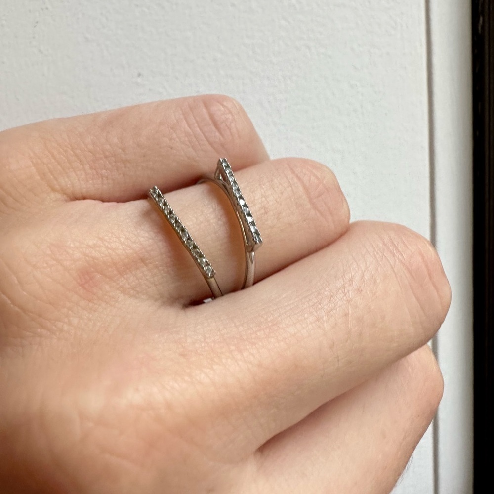 Rhinestone Bar Rings Size 7